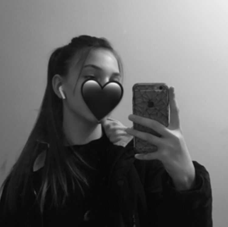 <em>Andrea Q.</em>